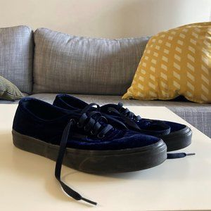 Rare navy blue velvet Vans shoes